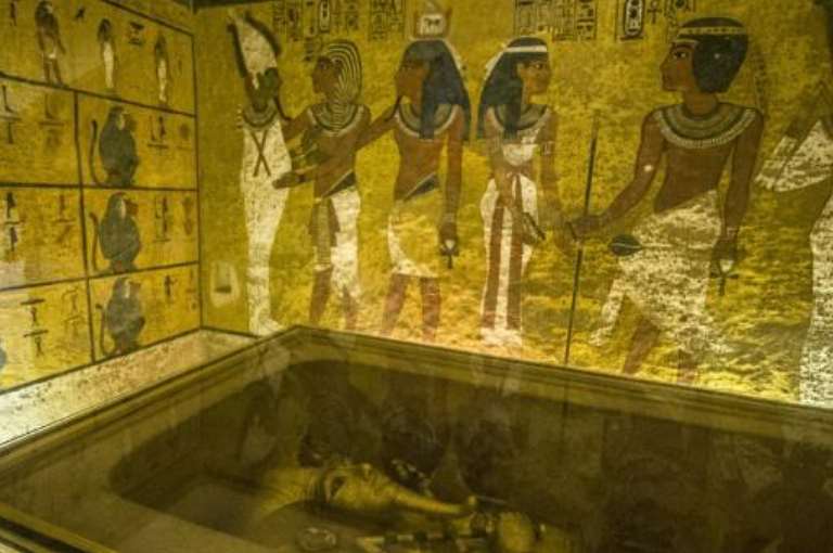 sarcofago tutankamon en valle reyes